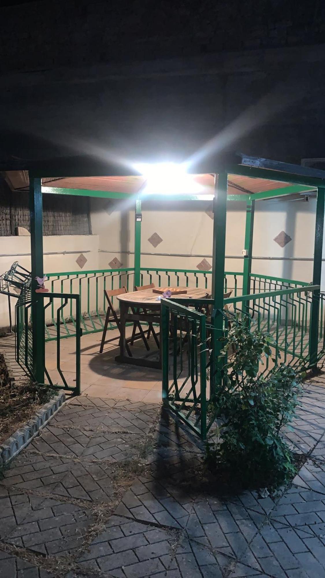 B&B Civitavecchia La Casetta Con Giardino מראה חיצוני תמונה