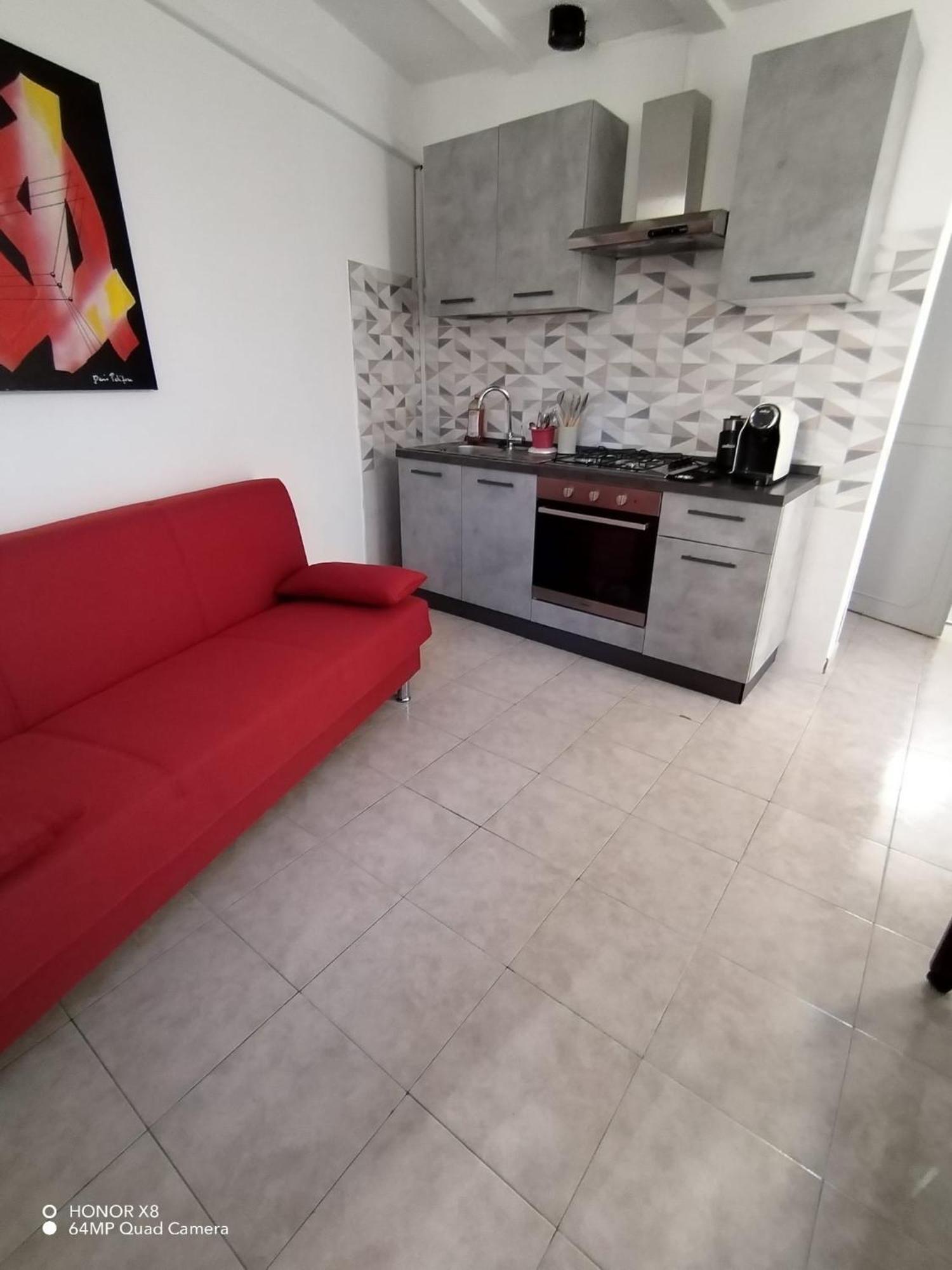 B&B Civitavecchia La Casetta Con Giardino מראה חיצוני תמונה